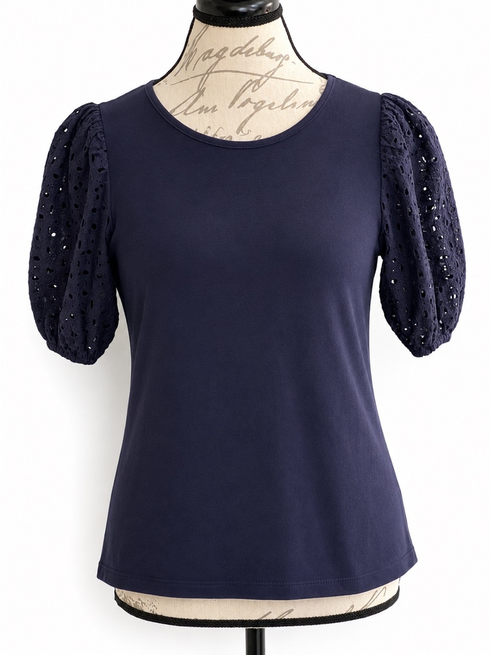 H&M Navy Eyelet Puff Sleeve Top – Women’s Medium